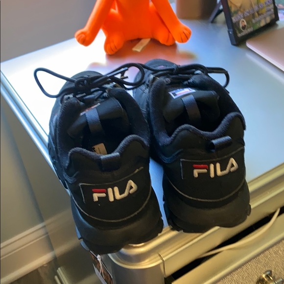 Black sneakers - Picture 3 of 6